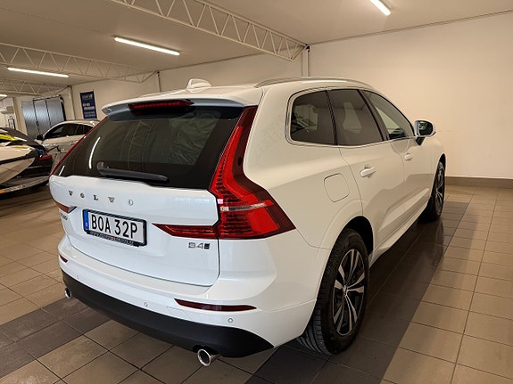 Volvo XC60 5 of 11