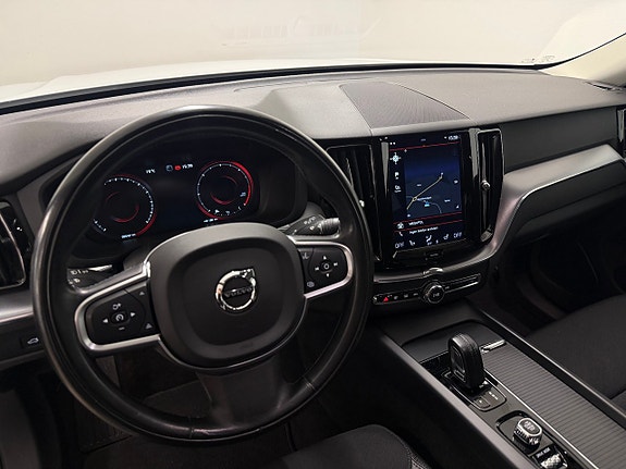 Volvo XC60 9 of 11