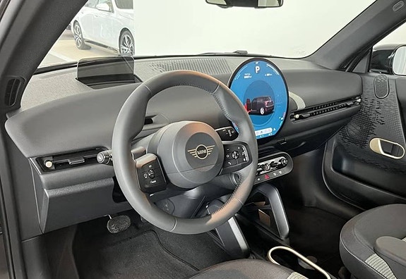 MINI Cooper E 7 of 13