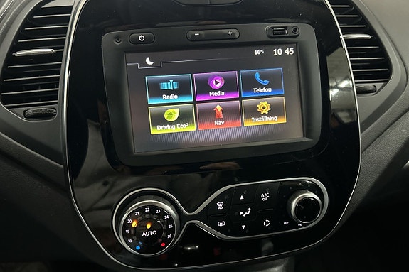 Renault Captur 10 of 21
