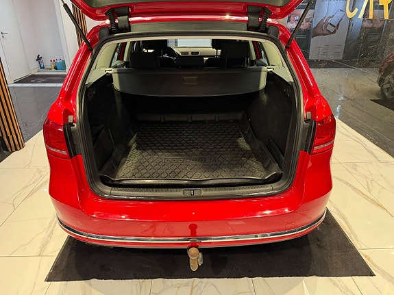 Volkswagen Passat 6 of 24
