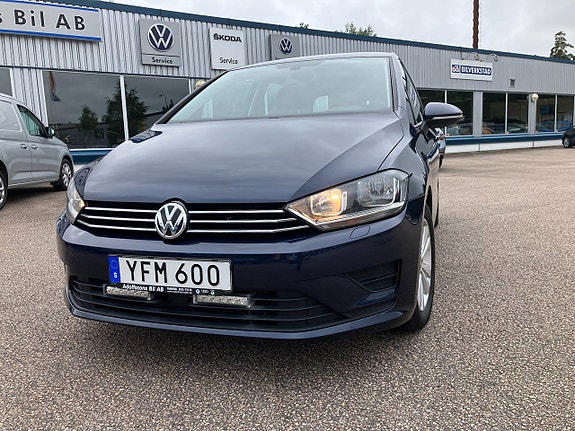 Volkswagen Golf Sportsvan 3 of 22