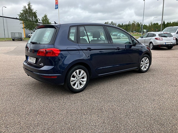 Volkswagen Golf Sportsvan 7 of 22