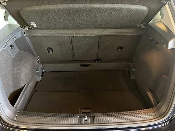 Volkswagen Golf Sportsvan 15 of 22