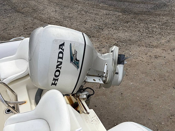 Zodiac 550 Open Honda BF 75 -07 6 of 6