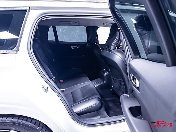 Volvo V60 16 of 30
