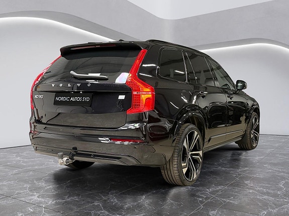 Volvo XC90 6 of 30