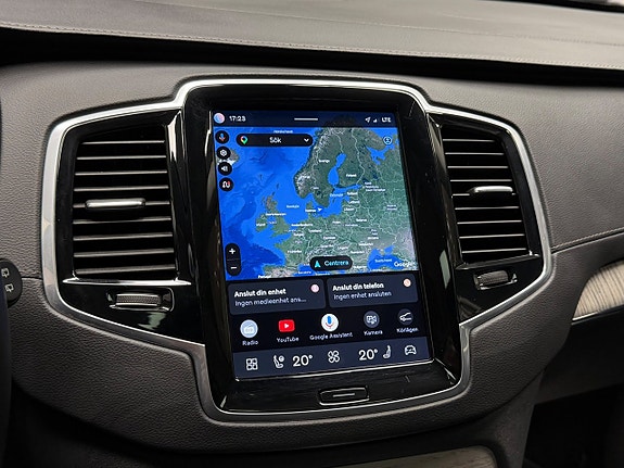 Volvo XC90 21 of 30