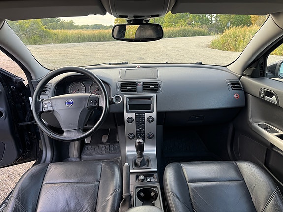 Volvo V50 6 of 8
