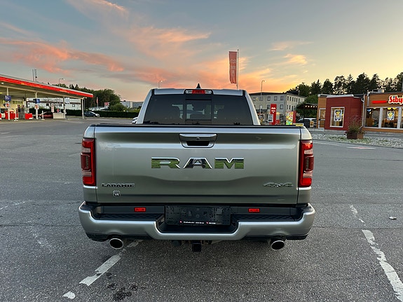 Dodge RAM 1500 5 of 14