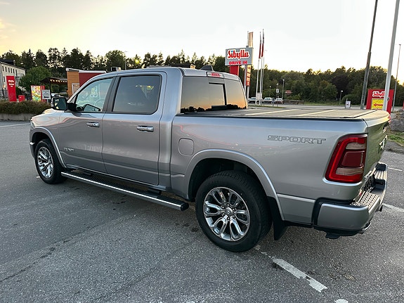 Dodge RAM 1500 7 of 14