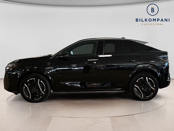 Peugeot e-3008 2 of 19