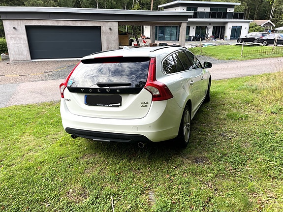 Volvo V60 4 of 8