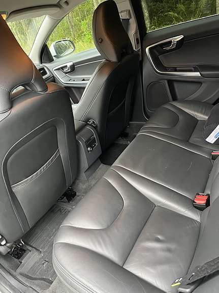 Volvo V60 5 of 8