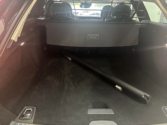 Volvo V90 Cross Country 10 of 12