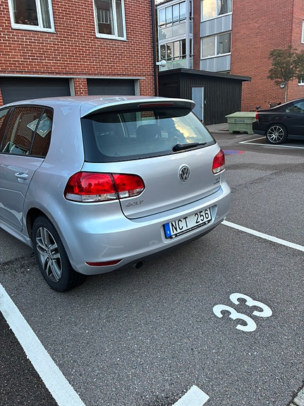 Volkswagen Golf VI 8 of 15