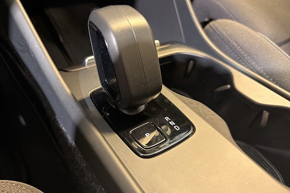 Volvo EX40 28 of 28