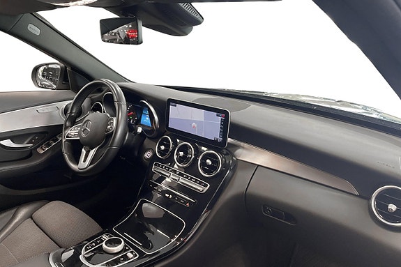 Mercedes-Benz C300 de 9 of 11