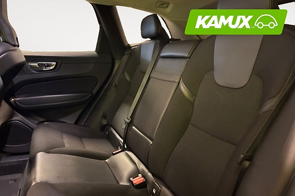 Volvo XC60 14 of 24