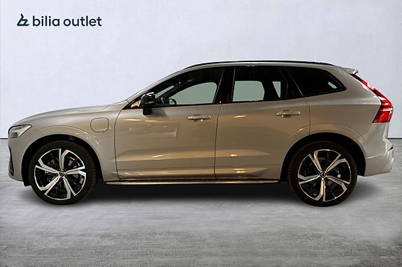 Volvo XC60 8 of 29