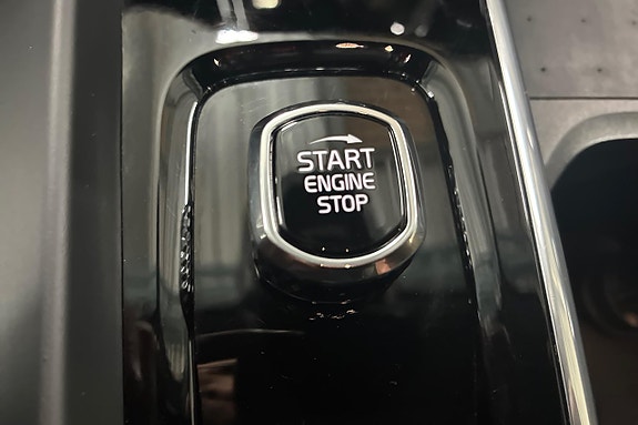Volvo XC60 23 of 29