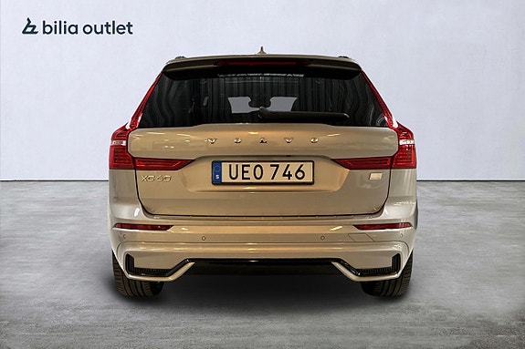 Volvo XC60 6 of 29