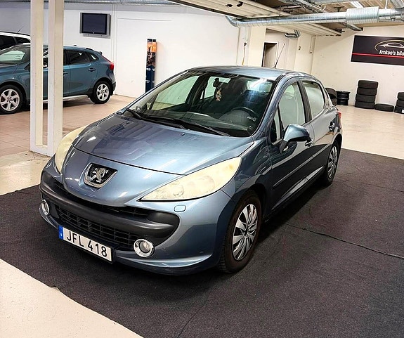 Peugeot 207 5 of 17
