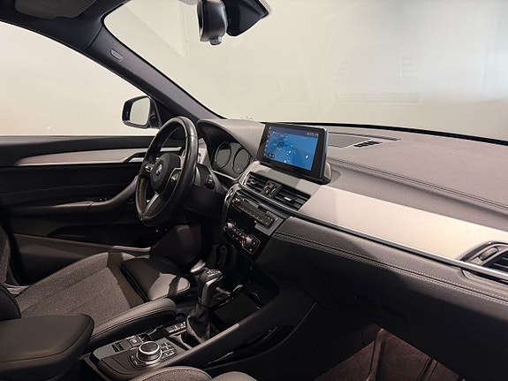 BMW X1 9 of 17
