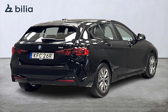 BMW 120 3 of 14