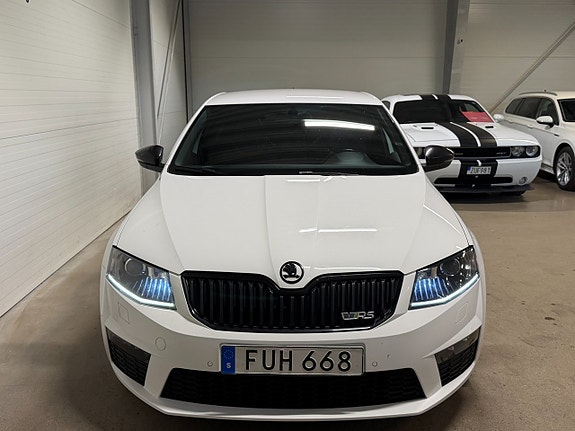 Skoda Octavia RS 9 of 21
