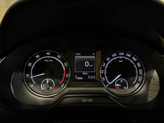 Skoda Octavia RS 18 of 21