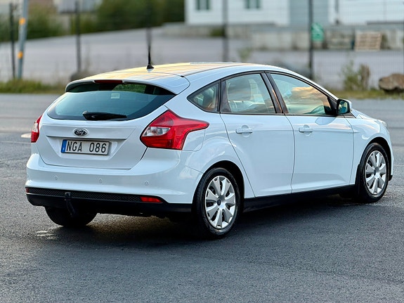 Ford Focus 4 of 11