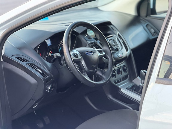Ford Focus 6 of 11