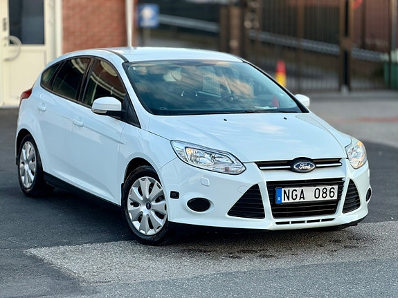 Ford Focus 3 of 11
