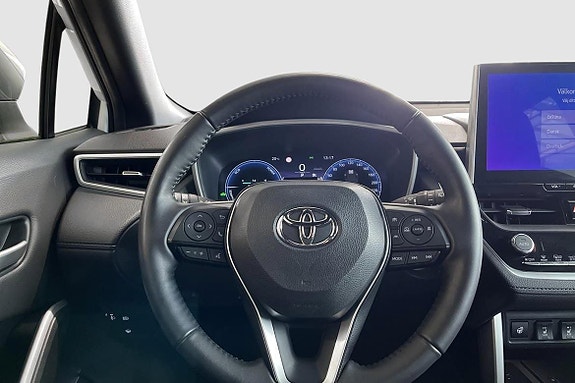 Toyota Corolla Cross 15 of 16