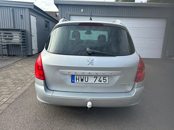 Peugeot 308 SW 4 of 11