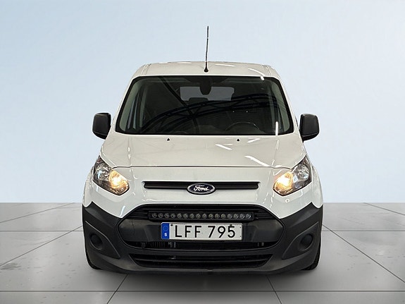 Ford Transit Connect 3 of 22