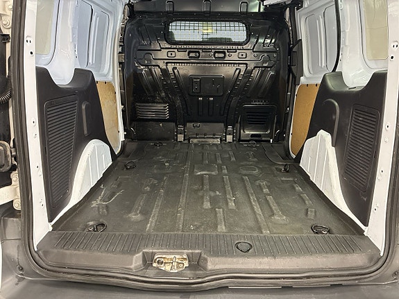 Ford Transit Connect 21 of 22