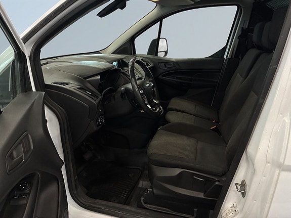 Ford Transit Connect 12 of 22