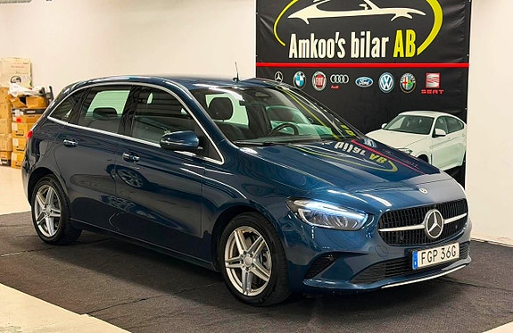 Mercedes-Benz B250 e 2 of 21