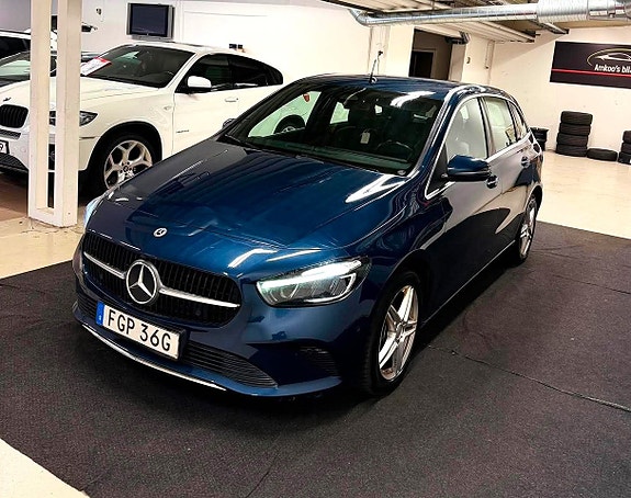 Mercedes-Benz B250 e 5 of 21