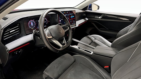 Volkswagen Passat 7 of 22