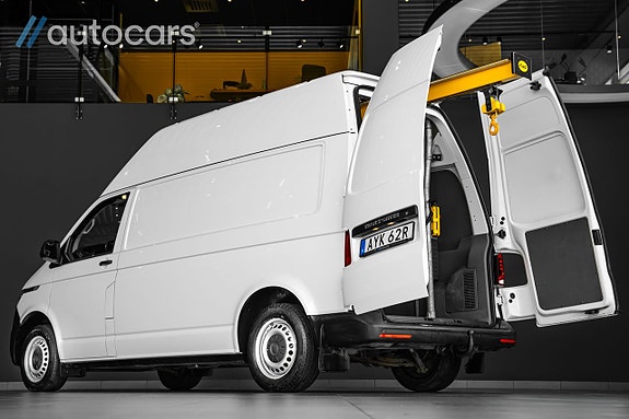 Volkswagen Transporter 7 of 30