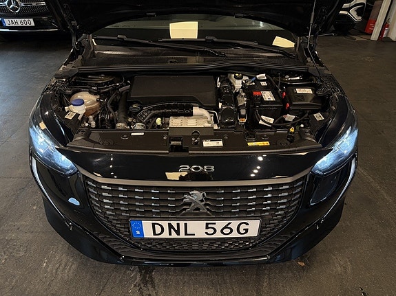 Peugeot 208 19 of 22