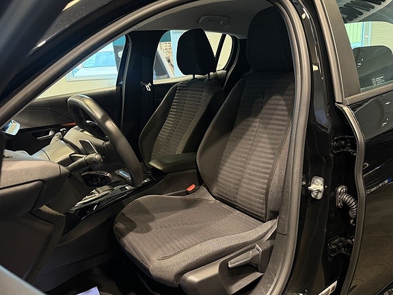 Peugeot 208 10 of 22