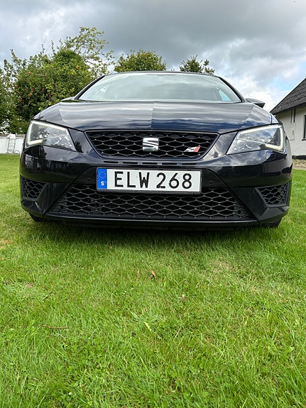 Seat Leon 3 of 7