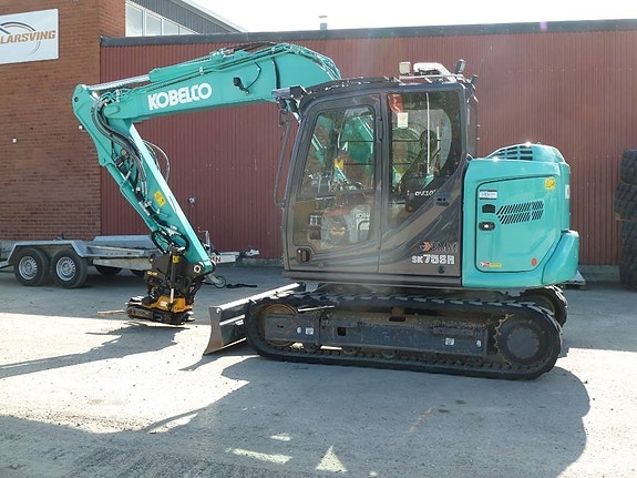Kobelco SK75SR-7 / 1.600 tinm. 10 of 18
