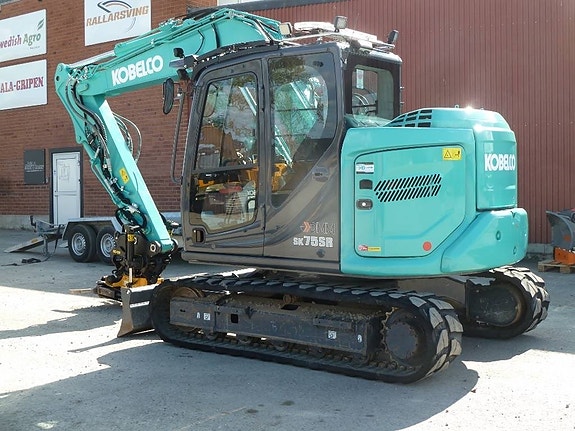 Kobelco SK75SR-7 / 1.600 tinm. 2 of 18