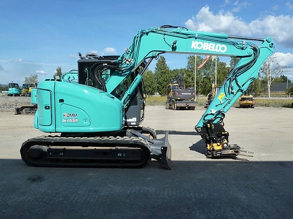 Kobelco SK75SR-7 / 1.600 tinm. 14 of 18