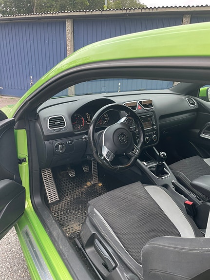 Volkswagen Scirocco 3 of 3